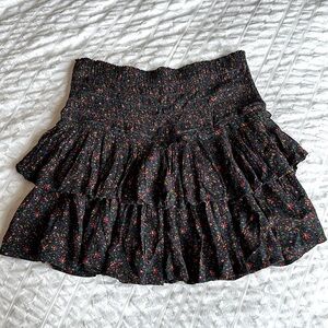 American Eagle Outfitters Tiered Floral Mini skirt